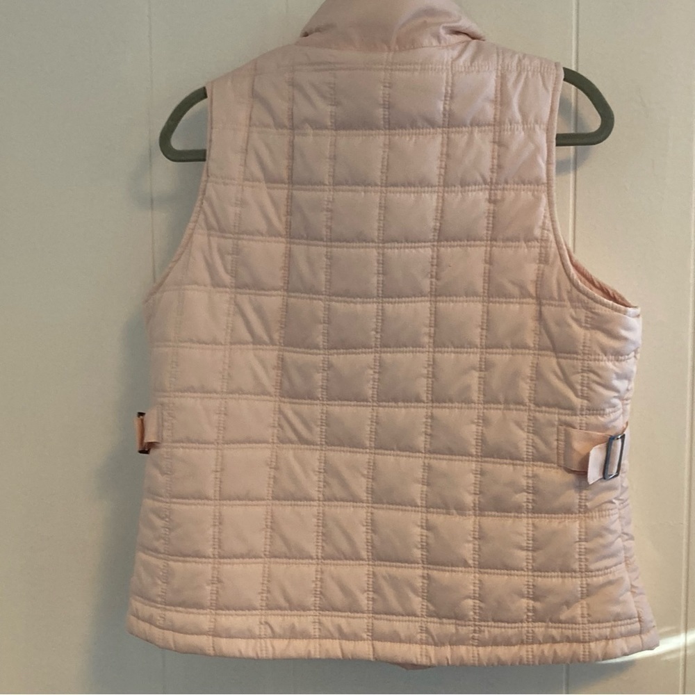 Women's Tally Ho Outerwear Pink Vest With Side Buckle Accents Size Medium - Picture 5 of 6